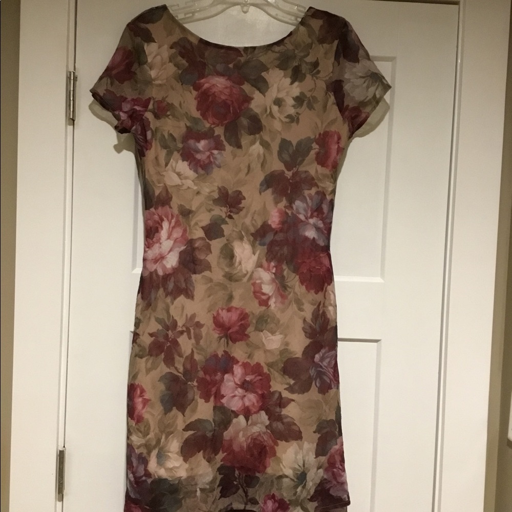 Women’s dress size 10